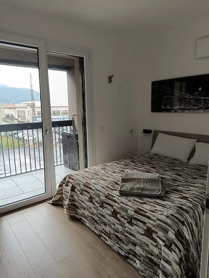 Appartamento Eden House Lecco 0*,